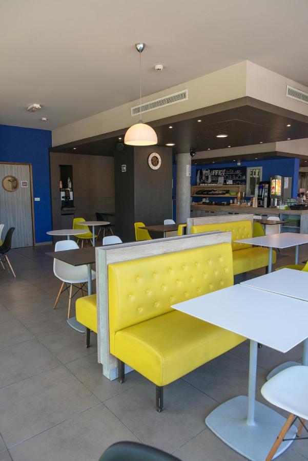 Ibis Budget Archamps Porte De Geneve Exteriér fotografie