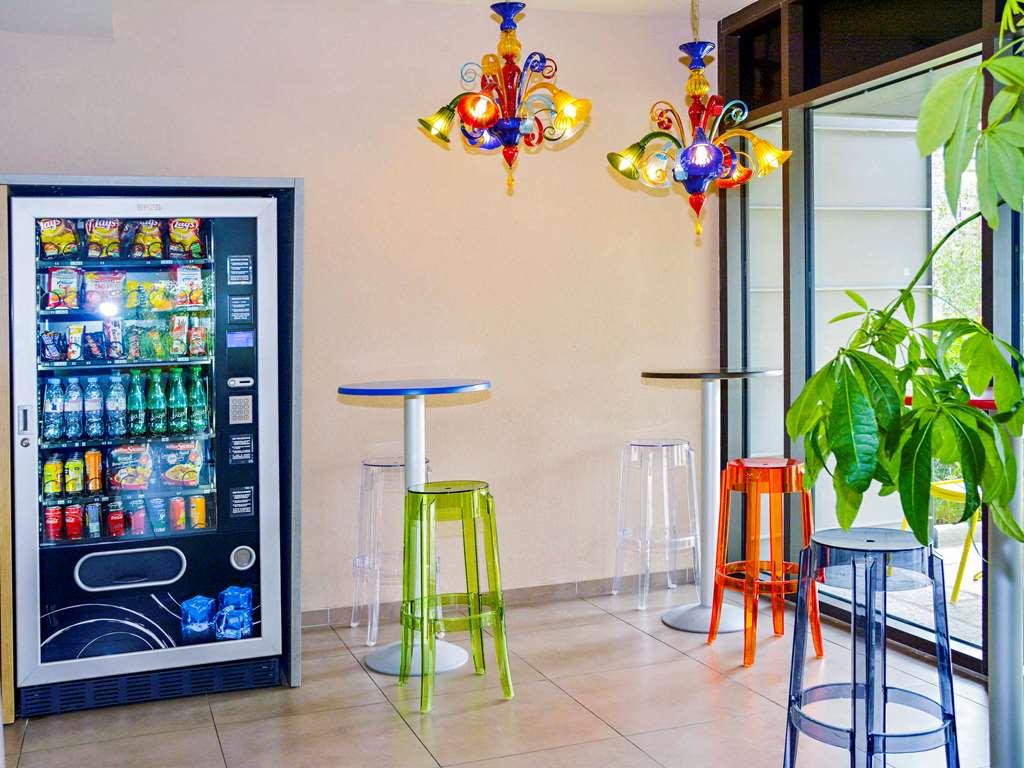 Ibis Budget Archamps Porte De Geneve Zařízení fotografie