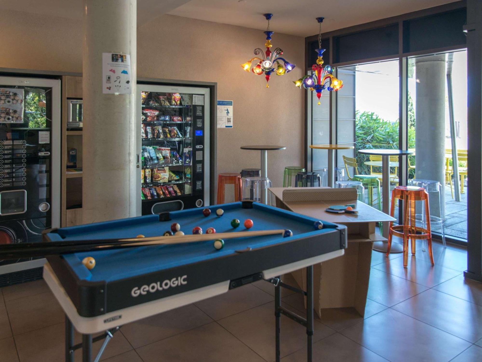 Ibis Budget Archamps Porte De Geneve Exteriér fotografie